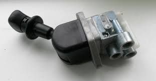 Кран ручного тормоза MAN TGA (9617231180)(Пн5583)