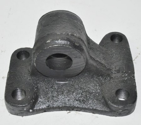 Кронштейн реактивной штанги 090 (5320-2919090)(КП1019)