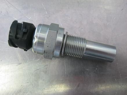 Датчик импульсный! L=46.5 mm \ MAN (0501320073) (ЭЛ5847)