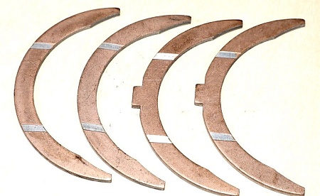 Полукольцо осев.смещ к/вала верх. +низ  Р1 (4шт комплект) /ДЗВ(325.05-1000128 Р1)(Кд9785)