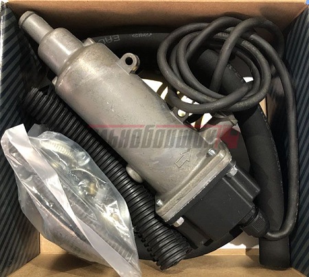 Эл. подогреватель тосола 3кВт со встроеным насосом унив.  (ЭЛ6047)