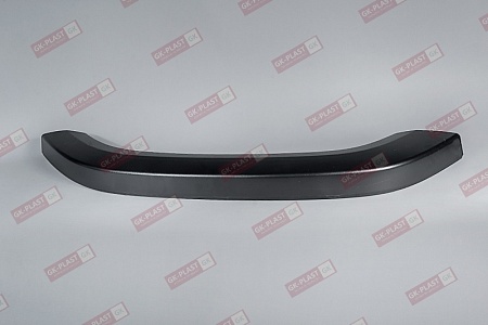 Центральная крышка брызговика внешн прав. Scania 6 (GK122428)(К6100)