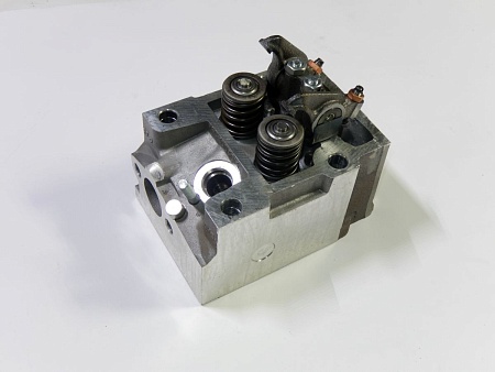 Головка блока в сборе (Ориг) (740.1003010-20)(Д4536)