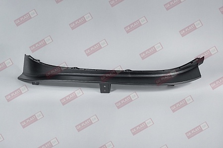 Центральная крышка брызговика внутрн прав. Scania 6 (GK122426)(К6102)