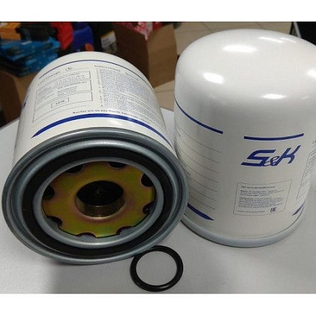 Фильтр влагоосушителя RVI,Volvo лев. резьба (SK593000501) (р4408)