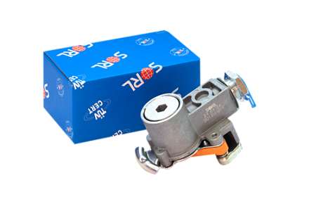 Головка соединительная М16 красная без клапана с фильтром (35210140010) (ПН8794)