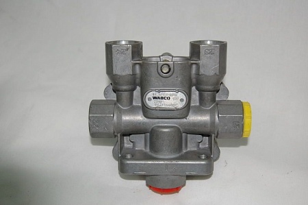 Клапан защитный четырехконтурный MAN TGA (9347144000)(Пн2247)