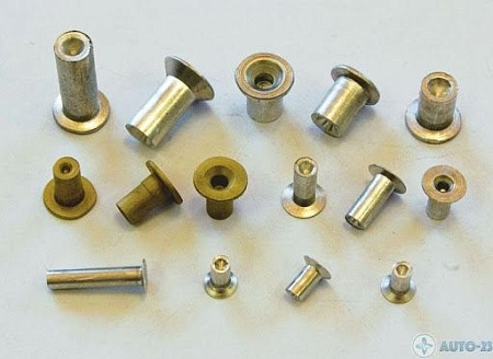 Заклепки 8x18 (100шт.) (93059)(Т0041)